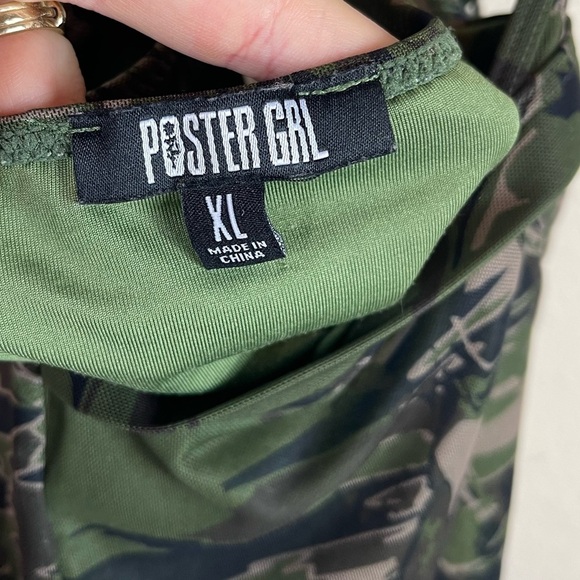 Stylish Green Camo Mini Dress - Picture 11 of 12